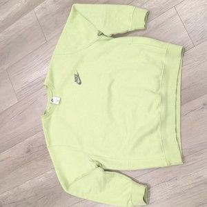 Nike Sweatshirt. Men's Size Large.